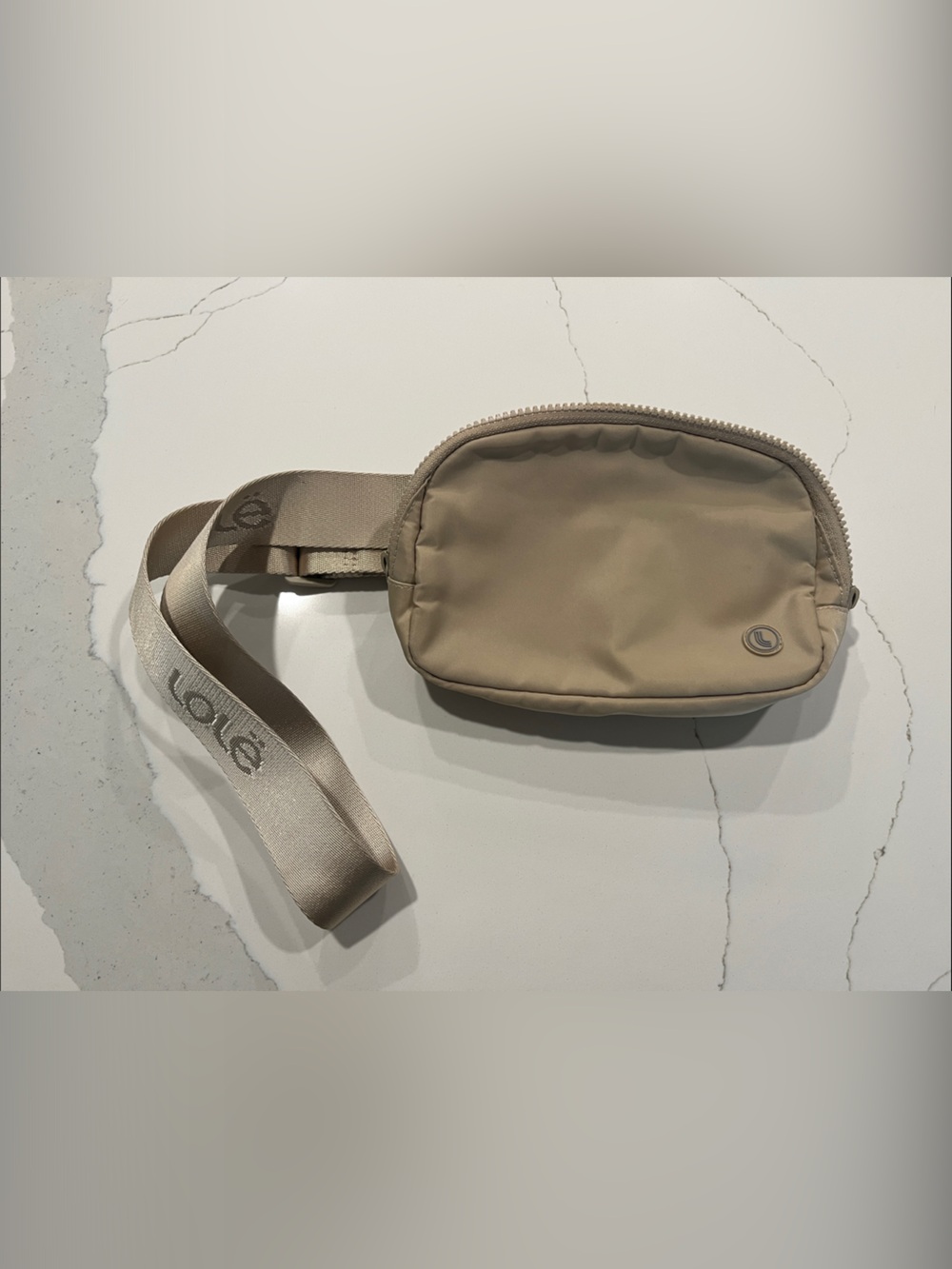 🆕 Lole Beige Crossbody Pouch